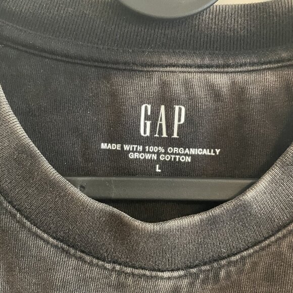 GAP organic cotton t-shirt, washed black, large, NWT - Picture 4 of 4